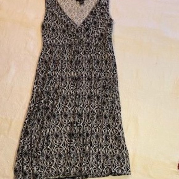 Black/White Print Sleeveless Dress - Size S - Picture 7 of 7